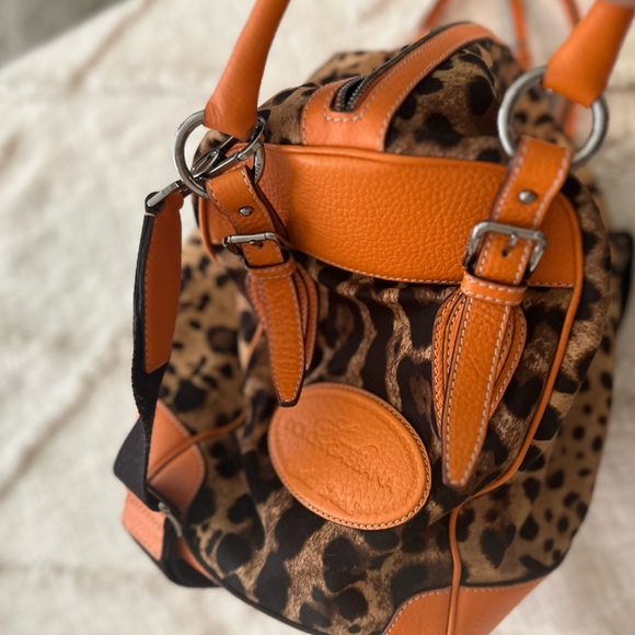 D&G TRAVEL BAG SO CUTE🐆 - Picture 2 of 3